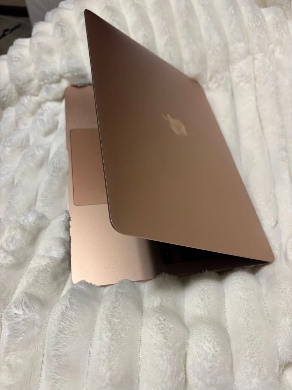 Apple MacBook - Rose Gold Metallic Finish